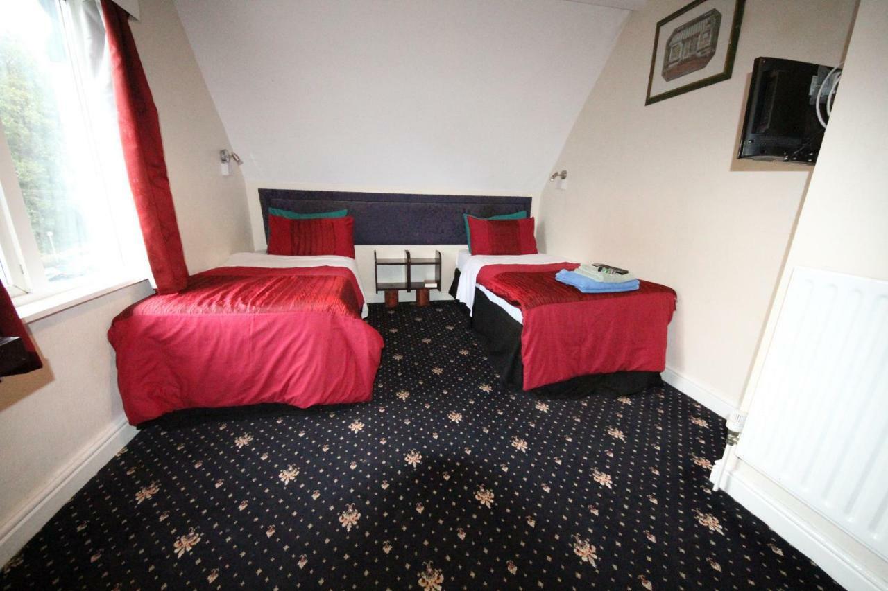 לידס Avalon Guest House מראה חיצוני תמונה